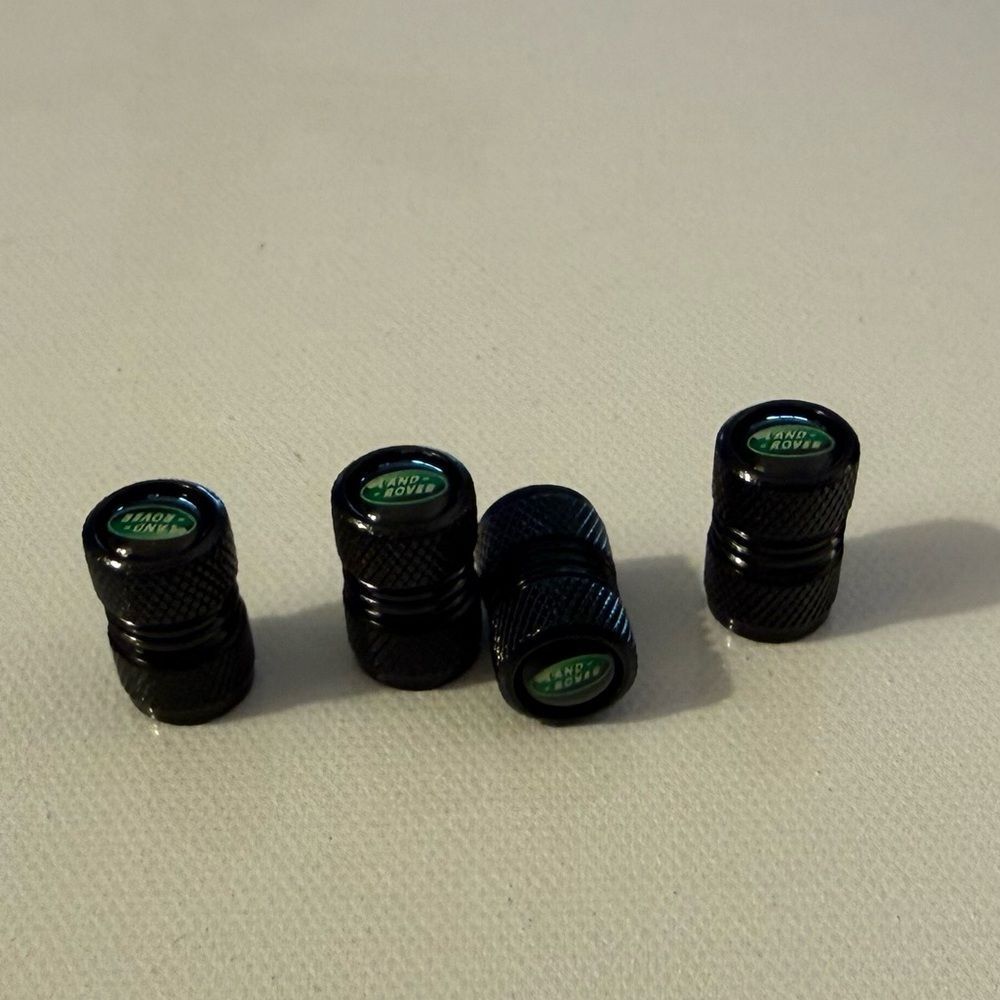 Land Rover Valve Stem Caps in Black Set of 4 NWT